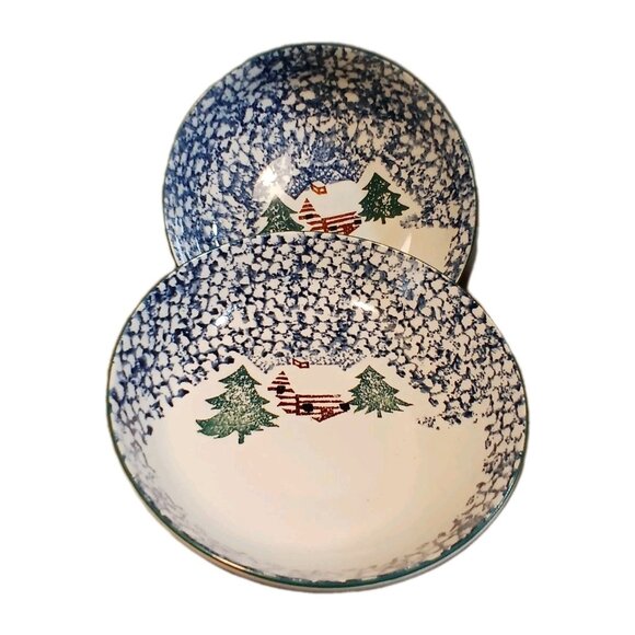 Folkcraft Cabin in the Snow Tienshan 2 Serving Bowls 9" Vintage Spongeware - Picture 1 of 10